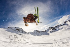 问鼎娱乐-古稀剑客的壮志，七旬老人的世锦赛征途