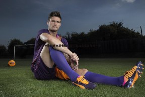 问鼎娱乐-十年联赛亲历者储石生，踏踏实实走好每一步