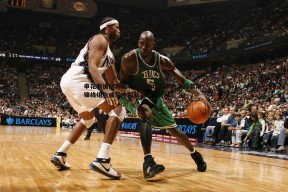 问鼎娱乐-申花新援阿苏埃，爆破型攻击手助力路易斯，锋线组合或成中超新亮点