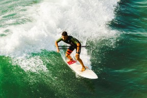 问鼎娱乐-阿贾克斯瞄准美职联新星，阿根廷国脚阿尔马达或登陆欧洲足坛